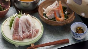 食事・飲み物 / 1