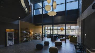 ロビー応接スペース / 6