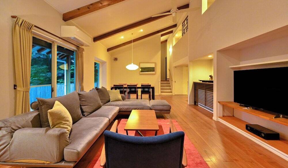 「別邸 藤黄」 / 1