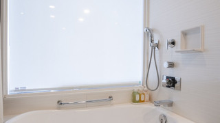 [禁煙] プレミアムダブルルーム/22平米/160cm ベッド1台