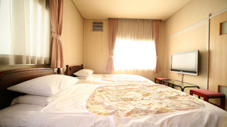 洋室 （2名利用、プライベートバスルーム）