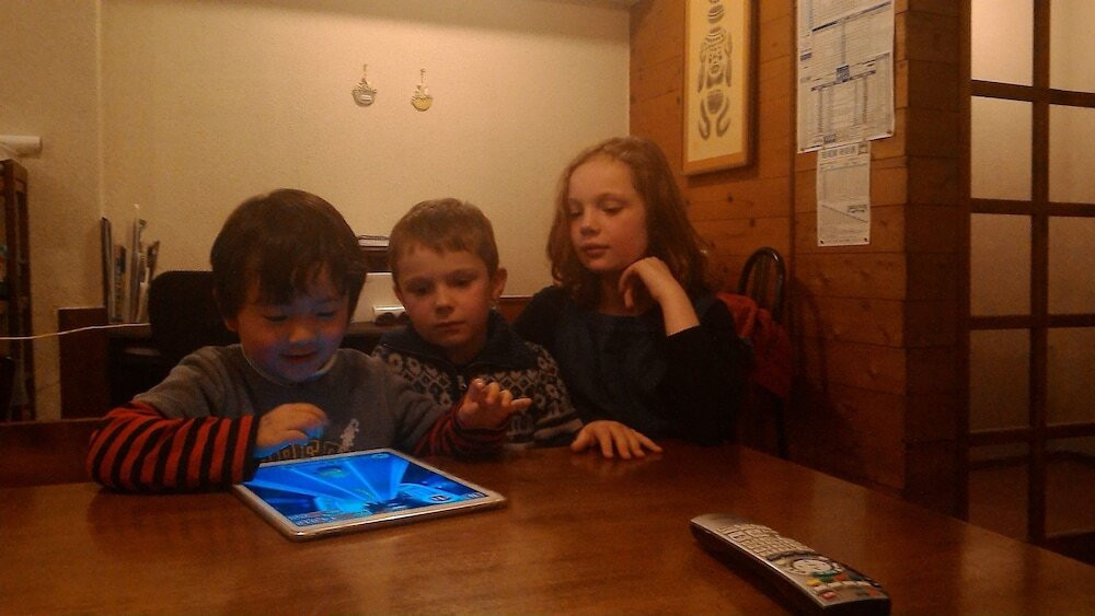 子供用の遊び場 - 屋内