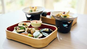 食事・飲み物 / 6