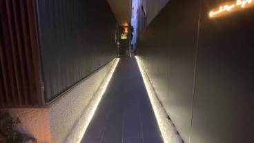 施設の入り口 / 5