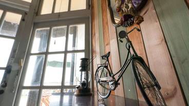 内部エントランス / 2