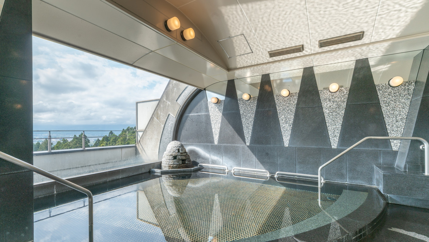 富士山が臨める絶景「天然温泉」3748638