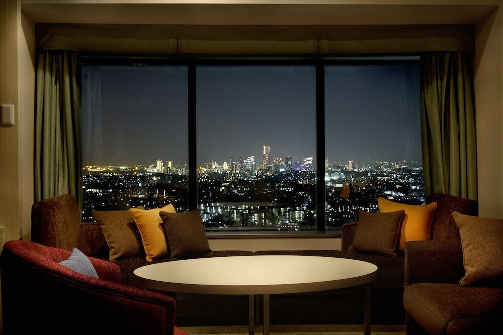 高層階のお部屋からは圧巻の夜景を一望3554745