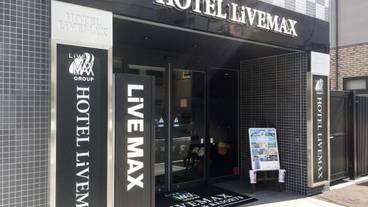 施設の入り口 / 8