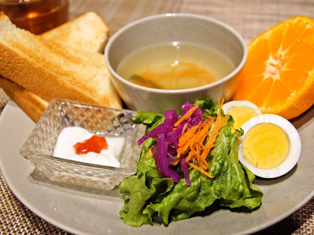 朝食