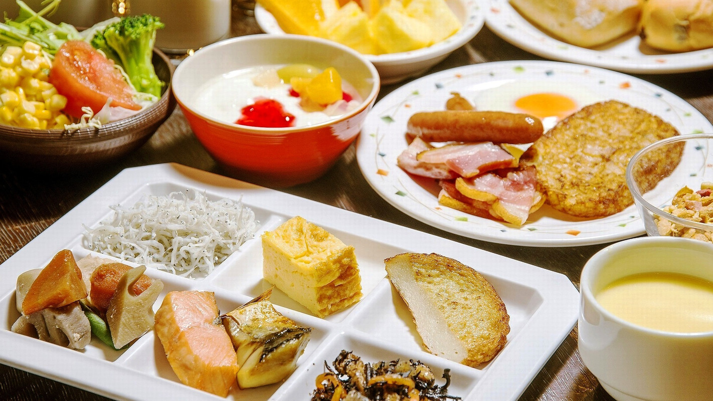 朝食ビュッフェ①