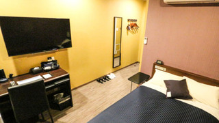 ビジネス シングルルーム セミダブルベッド 1 台 禁煙