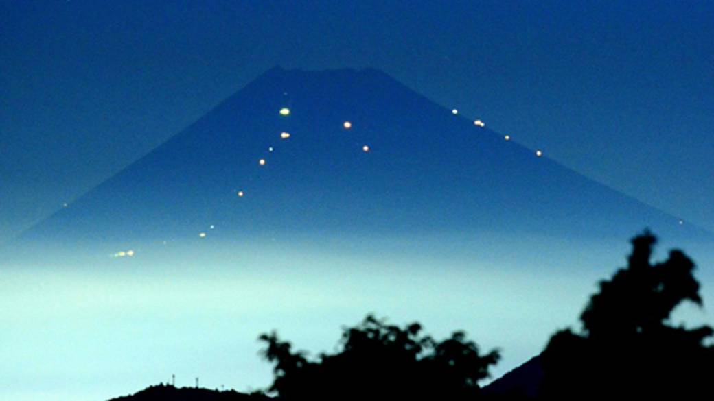 伊豆高原から見た夏の夜の富士山 / 3