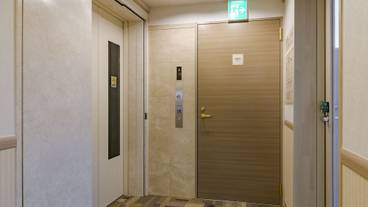 エレベーター / 4