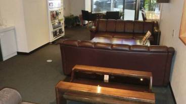 ロビーラウンジ / 6