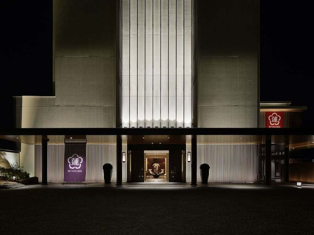 7．天然温泉と割烹料理の癒し宿「神戸みなと温泉 蓮」3463869