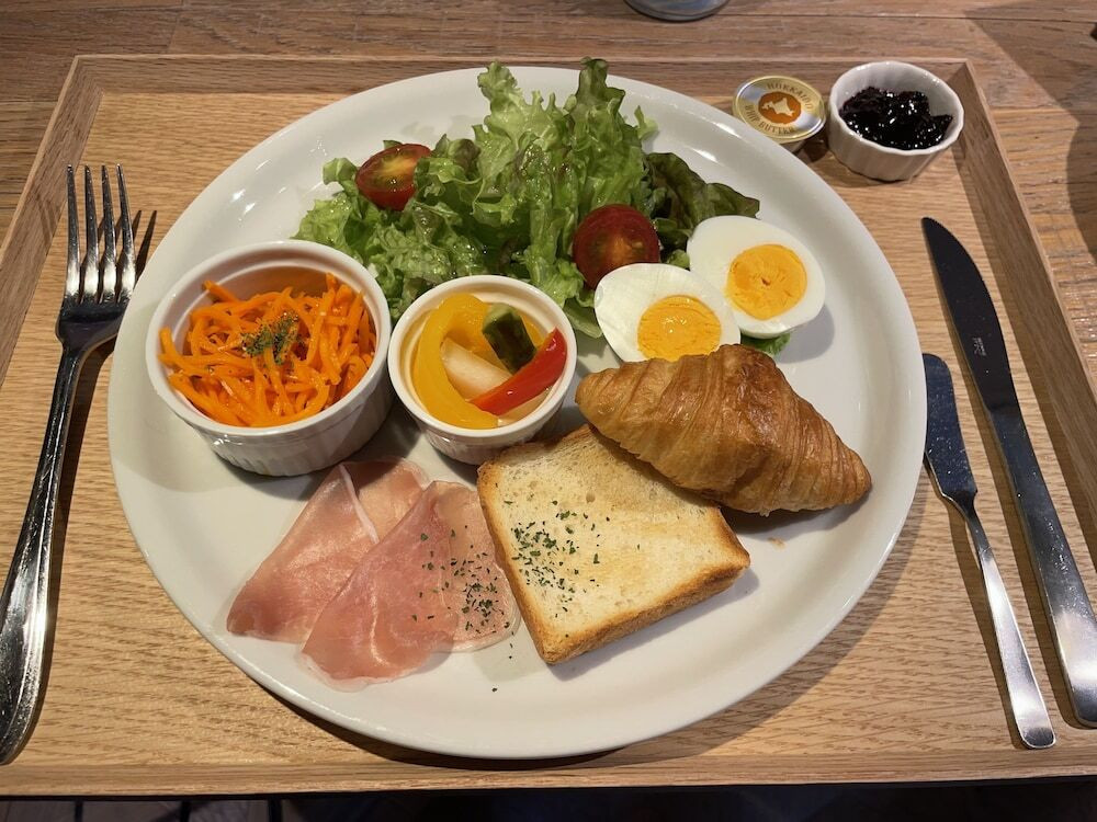 朝食