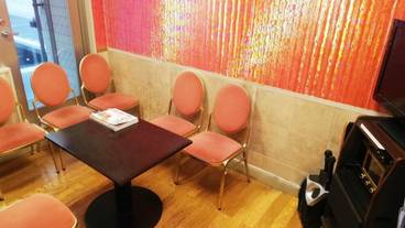 カラオケ ルーム / 23