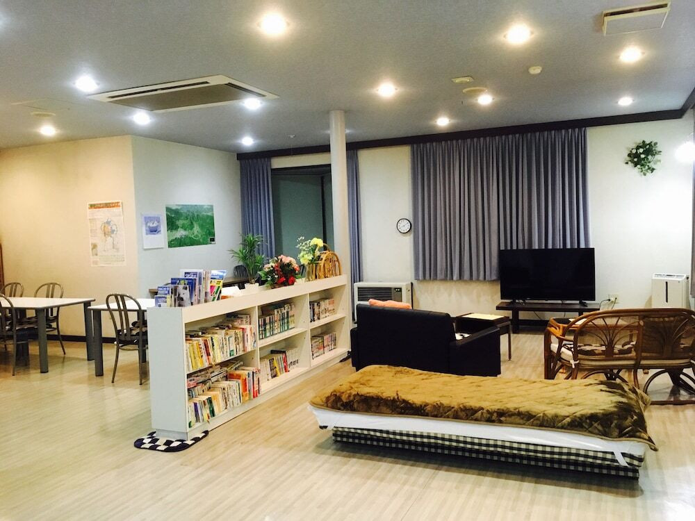 ロビーラウンジ