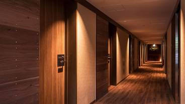 客室フロア / 23