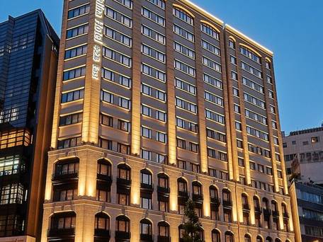 Welina Hotel Premier 中之島East / 1