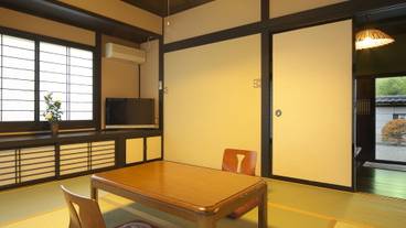 離れ「河鹿亭」② / 5