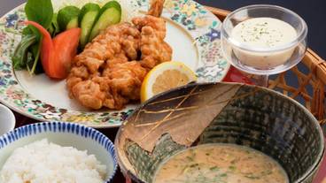 食事・飲み物 / 1