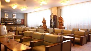 ロビーラウンジ / 4