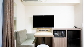 スタンダードダブル 禁煙 15平米