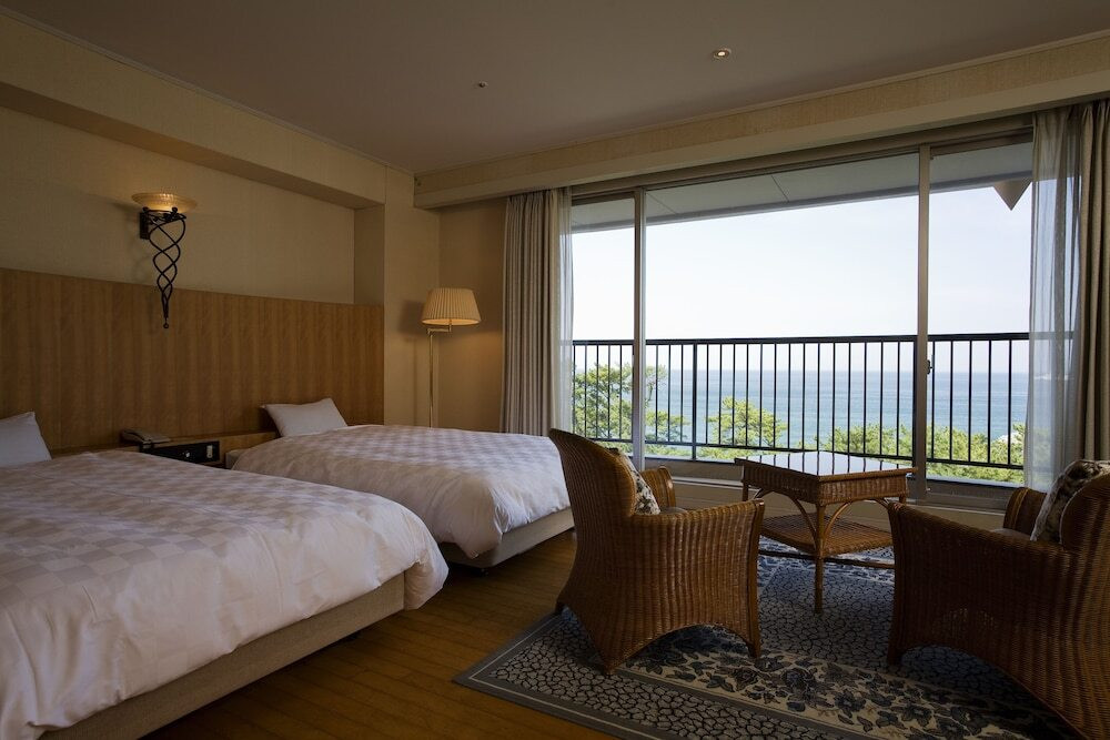 絶景に湯めぐりも楽しめる！癒しの和モダン温泉宿4244208