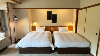 【高層階和ベッド】本館◆2ベッド セパレートバス・トイレ付