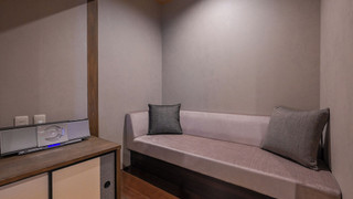 ダイニングルーム　喫煙