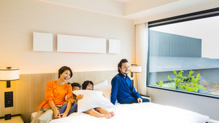 スイート キングベッド 1 台 浴槽