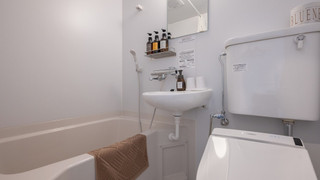 ダブルルーム セミダブルベッド 1 台 禁煙