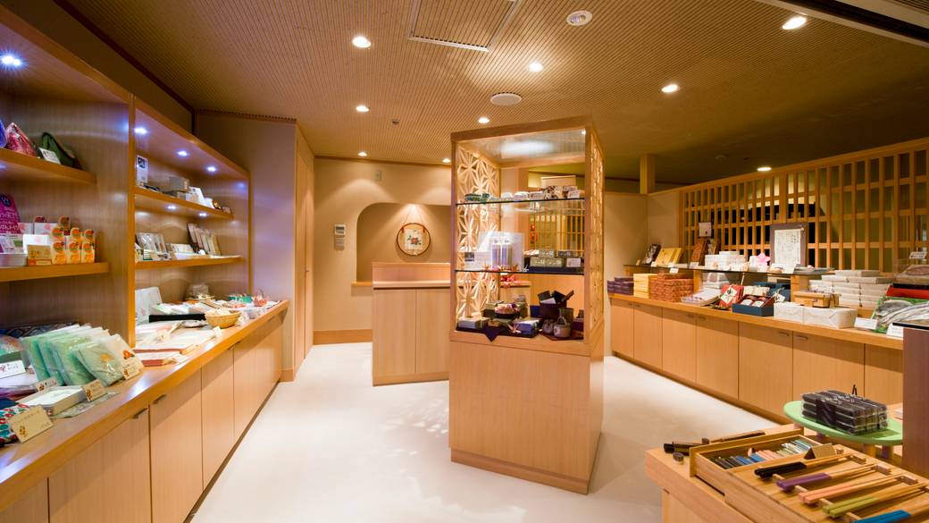 売店 / 1