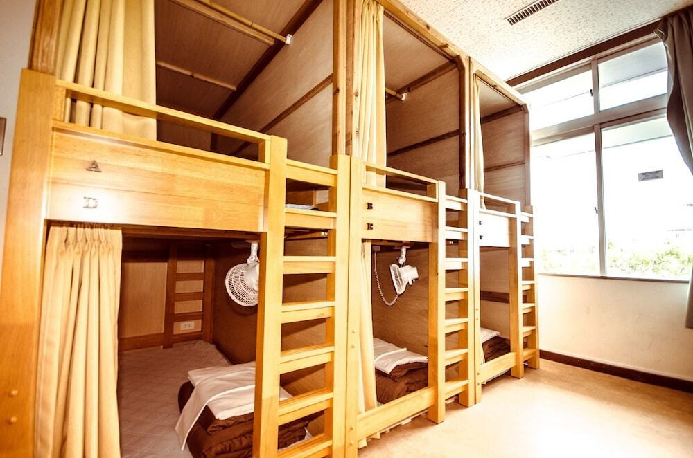 「とまりん」近くで離島巡りに最適3994792