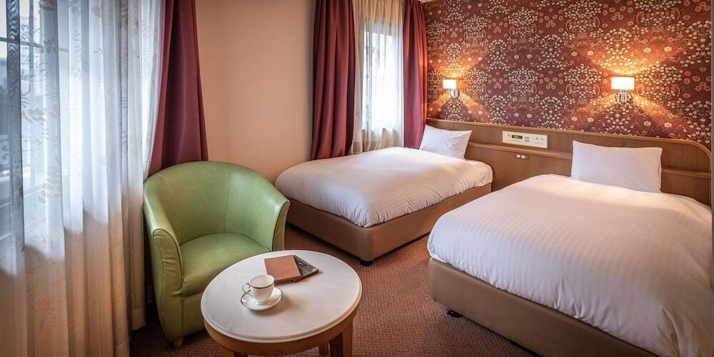 2.海外気分を楽しめる♪「ホテルエクレール博多」3643138