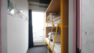 エコノミー ツインルーム シングル二段ベッド