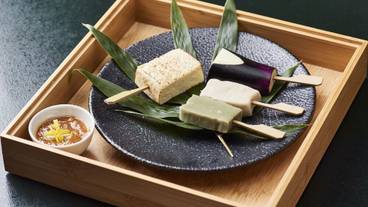 食事・飲み物 / 9