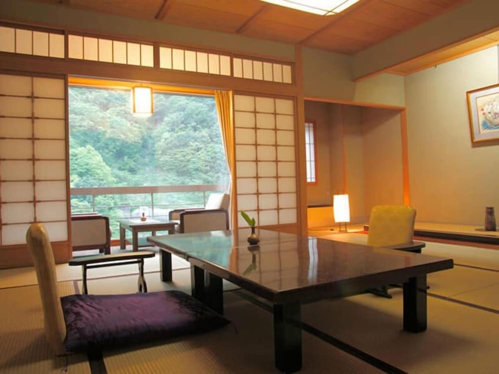 露天風呂付きのお部屋でゆったり。いつ訪れても旬の幸が満載のお宿4230378