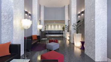 ロビーラウンジ / 4