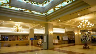 内部エントランス / 2