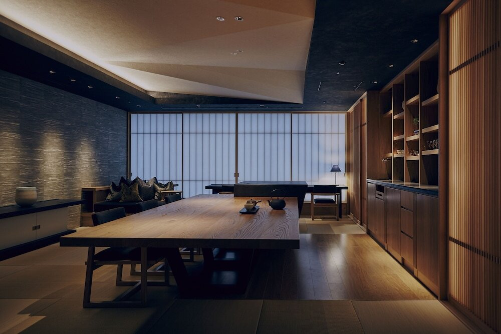 4.星のや東京3914536