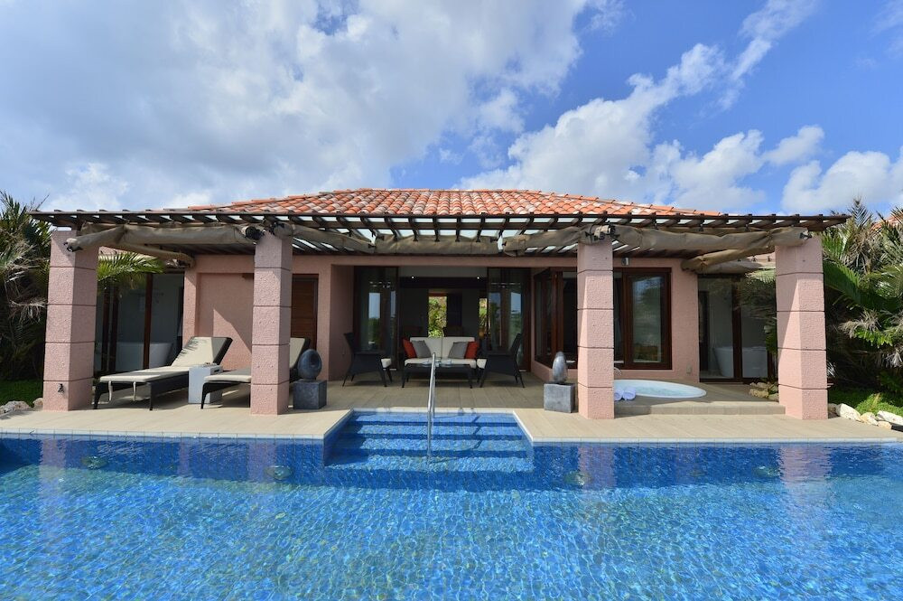 沖縄トップクラスのスイートヴィラでオールインクルーシブ4248068