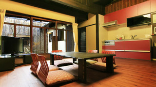 町屋　南邸 (ベッド + 布団)