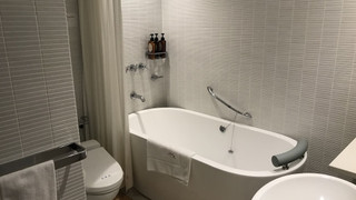 和洋室 ツインベッド+和室8畳 禁煙