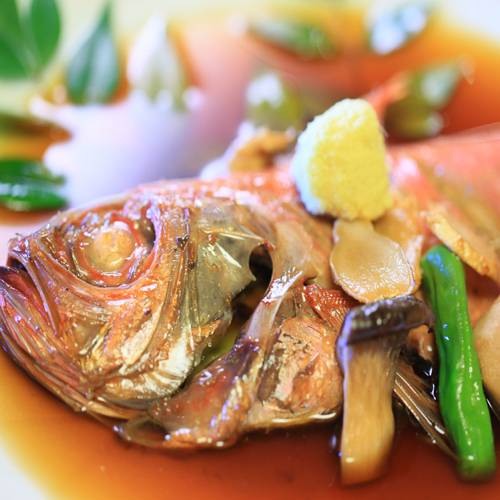 網代港の“海の幸”を
たっぷり味わう贅沢 / 5