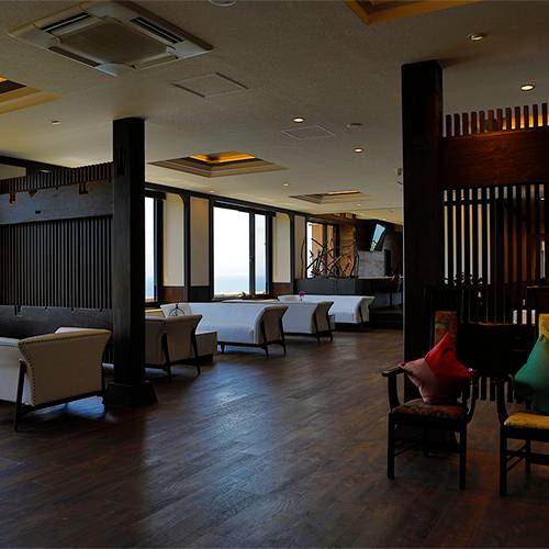 絶景と温泉と美食
静岡の贅を満喫！ / 1