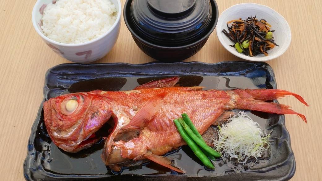 「房総の駅とみうら」で
BBQ買い出しとランチ
 / 3