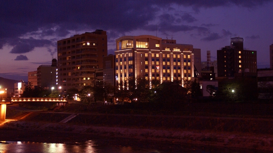 福井駅西口から徒歩約10分3913498