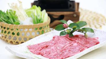 食事・飲み物 / 3